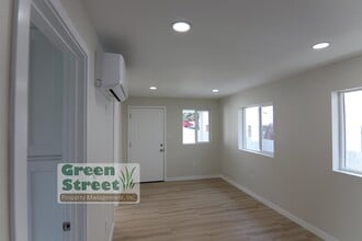 3849 Menlo Ave in San Diego, CA - Building Photo - Building Photo