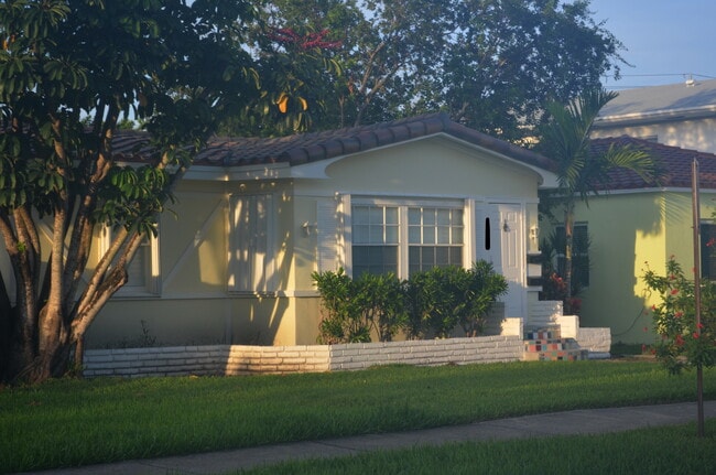 property at 1642 Van Buren St