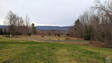 292 Van Etten Rd in Windham, NY - Building Photo - Building Photo