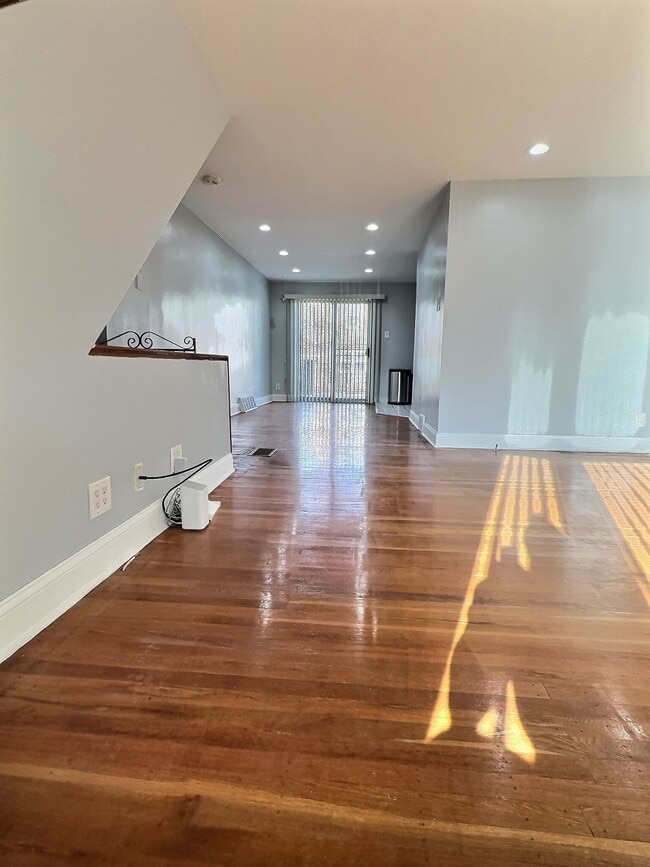 1636 N 76th St in Philadelphia, PA - Building Photo - Building Photo