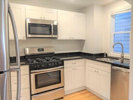 44 Cogswell Ave, Unit 2 in Cambridge, MA - Building Photo