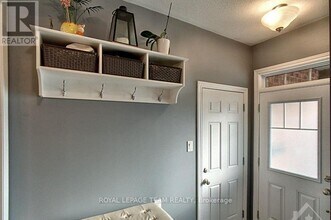 608 Bluegill Ave in Ottawa, ON - Building Photo - Building Photo