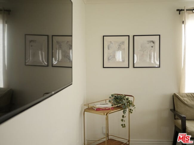 1468 Kurtz Ave in Los Angeles, CA - Building Photo - Building Photo