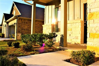 113 Peruvian Ln in Georgetown, TX - Building Photo - Building Photo