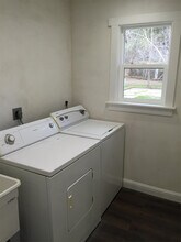 305 Glenwood Rd in Grass Valley, CA - Building Photo - Building Photo