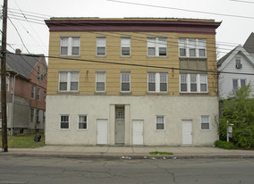 1755 Stratford Ave Apartments