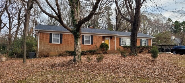 703 Longview St in Greensboro, NC - Building Photo - Building Photo