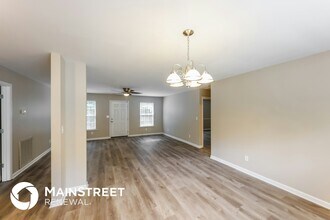 12166 Dale Dr in Mc Calla, AL - Building Photo - Building Photo