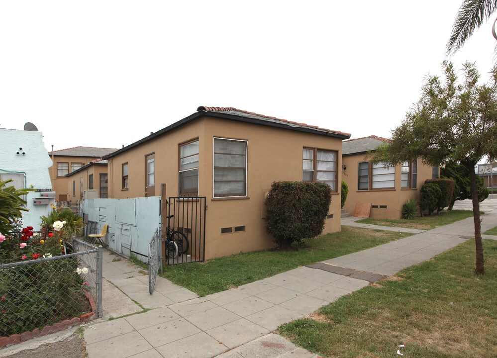 4309-4317 42nd St in San Diego, CA - Foto de edificio