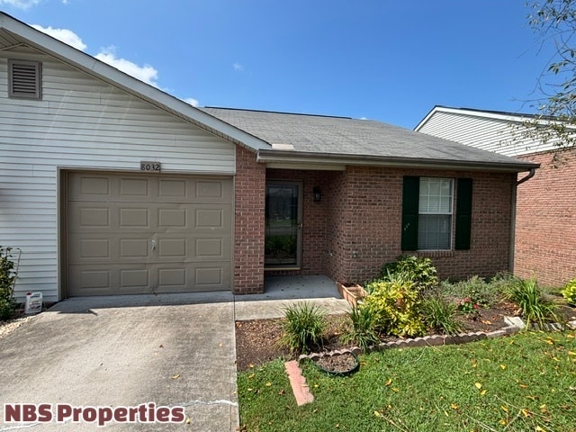 8032 Stablegate Way in Powell, TN - Building Photo - Building Photo
