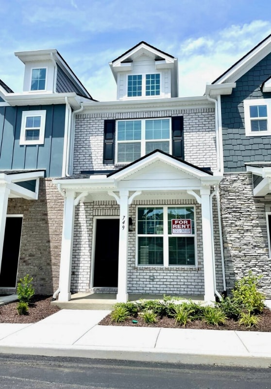 property at 615 Old Hickory Blvd