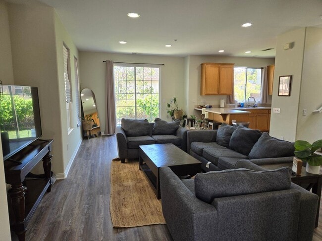 8533 Elliot Ln in Santee, CA - Building Photo - Building Photo