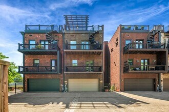 412 Garfield St in Nashville, TN - Building Photo - Building Photo