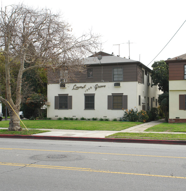 12302 Magnolia Blvd in Valley Village, CA - Building Photo - Building Photo