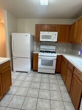 4823 Dark Canyon Ct in Katy, TX - Foto de edificio - Building Photo
