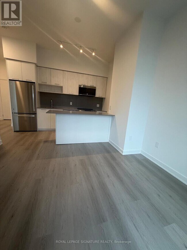 40 Lagerfeld Dr in Brampton, ON - Building Photo - Building Photo