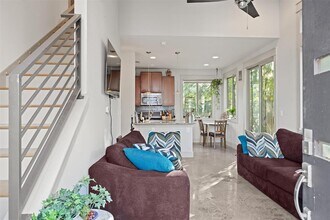 5007 Delores Ave in Austin, TX - Building Photo - Building Photo