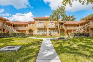 4791 Via Palm Lakes in West Palm Beach, FL - Building Photo