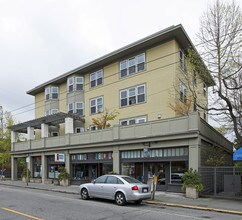 Harrison at 15th in Seattle, WA - Building Photo - Building Photo
