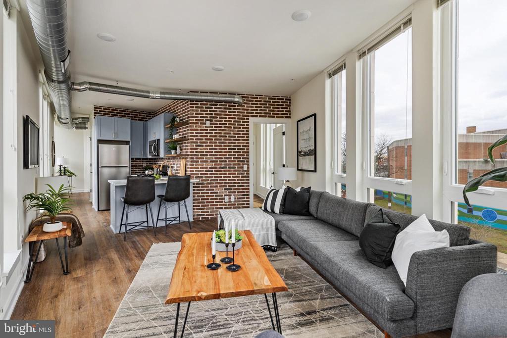 2401 Frankford Ave-Unit -3A in Philadelphia, PA - Building Photo