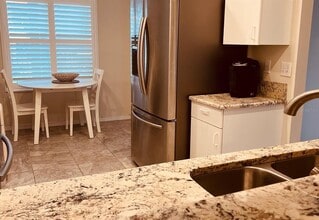 9630 Club S Cir in Sarasota, FL - Building Photo - Building Photo