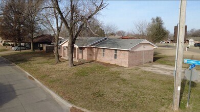 809 N Markwell Ave in Oklahoma City, OK - Building Photo - Building Photo