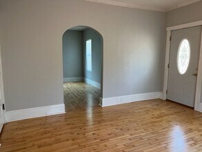 339 5th St in Neenah, WI - Building Photo - Building Photo