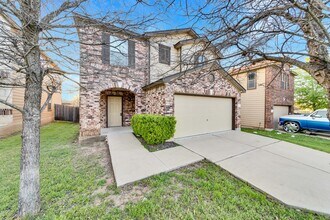 9004 Bird Brook Ln in Austin, TX - Building Photo - Building Photo