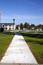 Pine Meadow Village Apartments in Alpena, MI - Building Photo - Building Photo