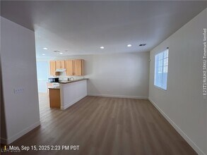 9814 W Overlook Ridge Ave in Las Vegas, NV - Building Photo - Building Photo