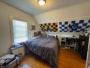 8 Trafford St, Unit 2 in Quincy, MA - Building Photo - Building Photo