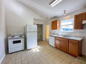 7024 Davis Forest Ln in Charlotte, NC - Building Photo - Building Photo