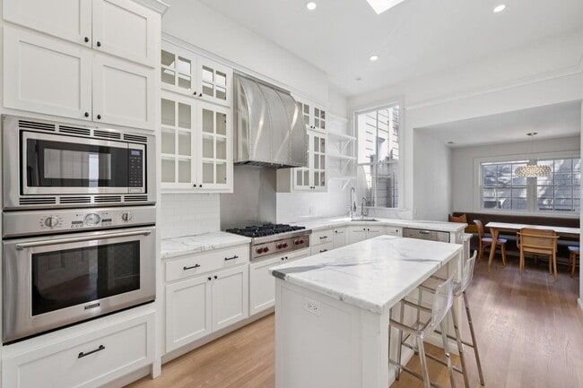 3018 Sacramento St in San Francisco, CA - Building Photo - Building Photo