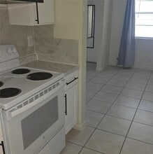 500 NE 2nd St in Dania Beach, FL - Building Photo - Building Photo