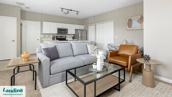 6460 Chelsea Glen Dr in Canal Winchester, OH - Building Photo