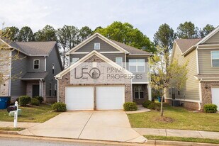 156 Daisy Cir in Mcdonough, GA - Building Photo