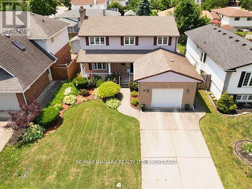 property at 26 Crestcombe Rd