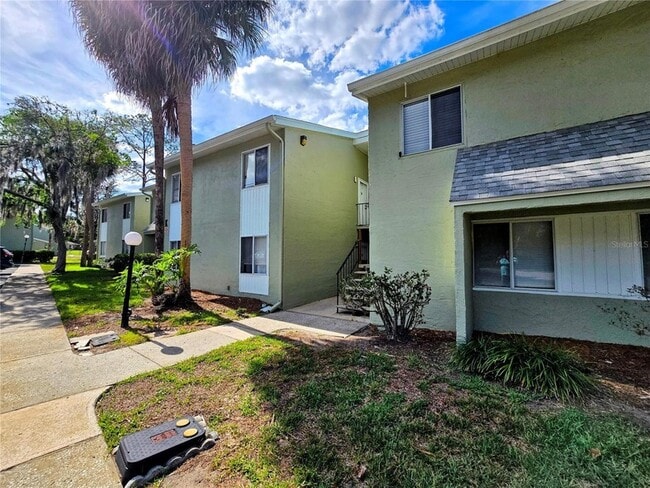 561 Fairways Cir, Unit A in Ocala, FL - Building Photo - Building Photo