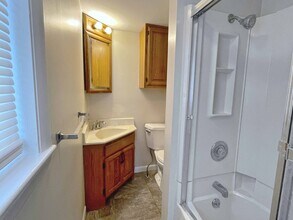 24 E High St in Hummelstown, PA - Building Photo - Building Photo