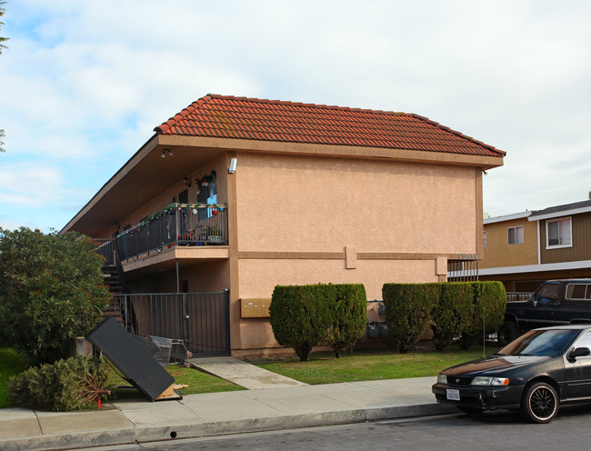 15614 Belshire Ave in Norwalk, CA - Building Photo - Building Photo