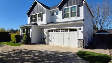 4231 NE 157th Ct in Vancouver, WA - Building Photo - Building Photo