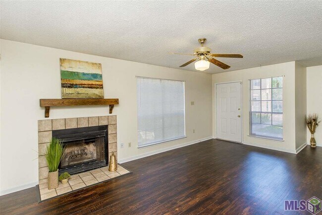 212 Antrim Dr in Baton Rouge, LA - Building Photo - Building Photo