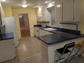 5221 Lippingham Ln in Chester, VA - Building Photo - Building Photo