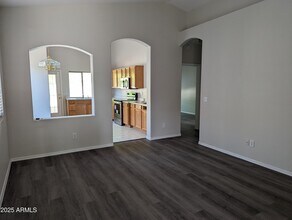 2121 N Iowa St in Chandler, AZ - Building Photo - Building Photo