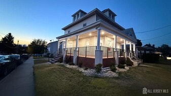 153 Main St in South River, NJ - Building Photo