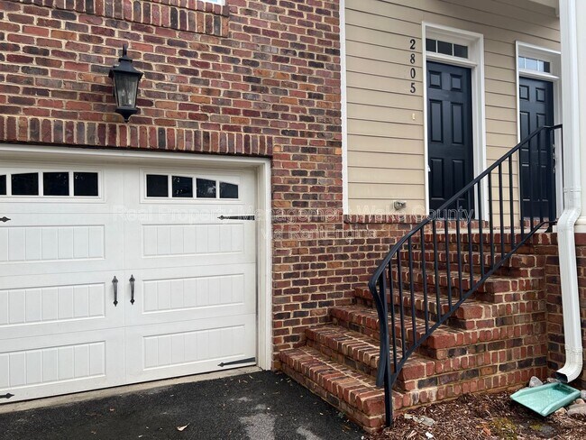 2805 Plumfield Pl in Raleigh, NC - Building Photo - Building Photo