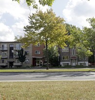 2470 Henri-Bourassa E Apartments