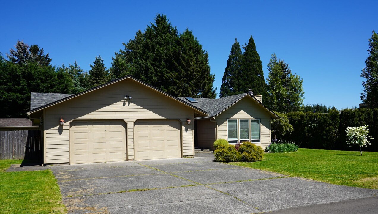 8506 NE 71st St in Vancouver, WA - Building Photo