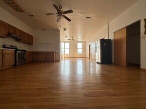 721 Wharton St, Unit 3 in Philadelphia, PA - Building Photo - Building Photo