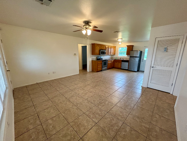 property at 63021 E 285 Ct